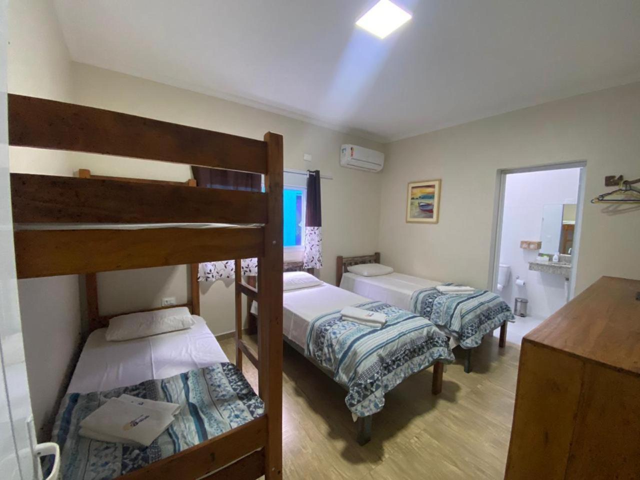 Residencial Aguas De Bare Hotel Sao Sebastiao  Exterior photo